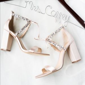 Jewel by Badgley Mischka Heels